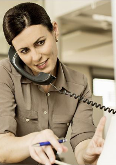 Kunde-Mieter-am-Telefon-So-wird-er-effizient-und-komfortabel-beraten-CTI-Computer-Telefonie-Integration-ist-die-Lösung